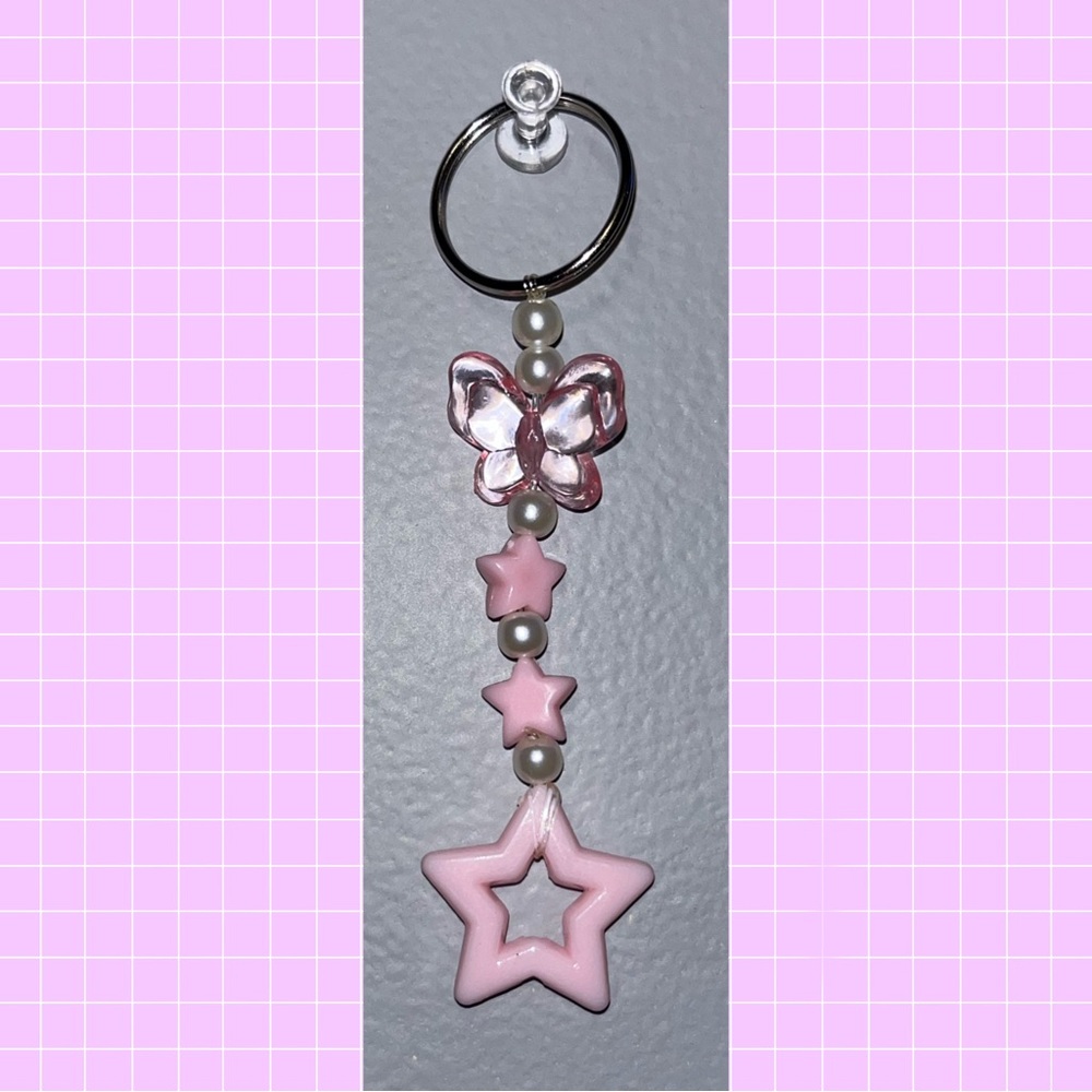 Light pink butterfly keychain